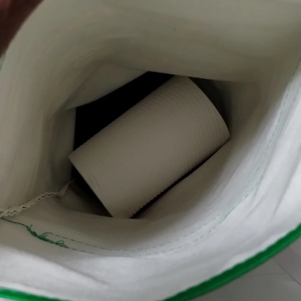 Really Cool Wasabi Tube Hanging Tissue Dispenser - Picture 9 of 11
